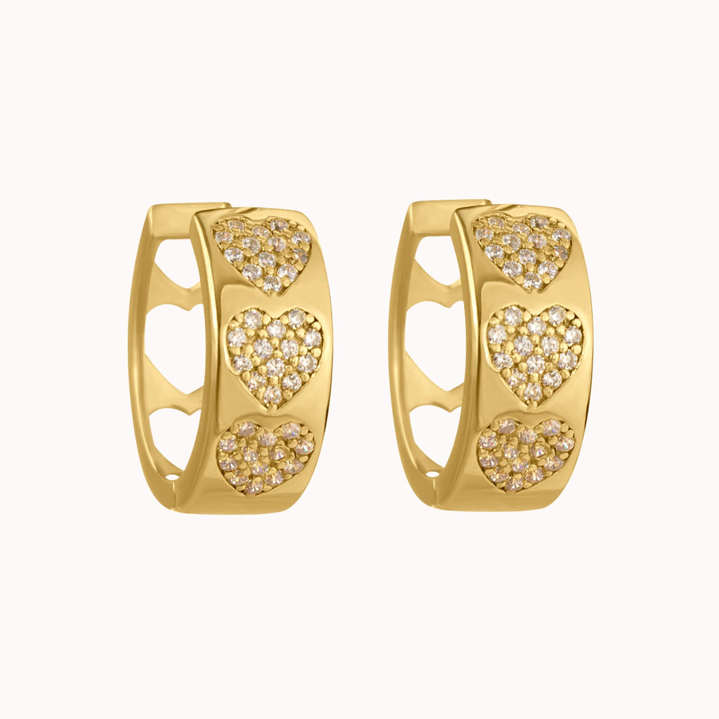 Pendientes de aro con forma de corazón de Chrissy