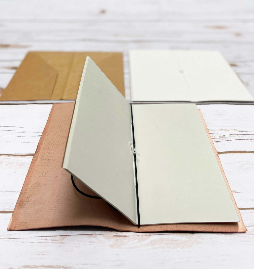 Diarios de viaje de cuero - Tamaño regular de Soothi