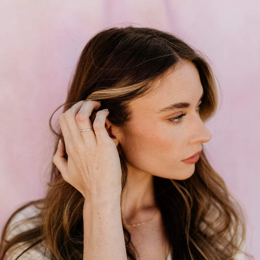 Anillo apilable grueso y liso