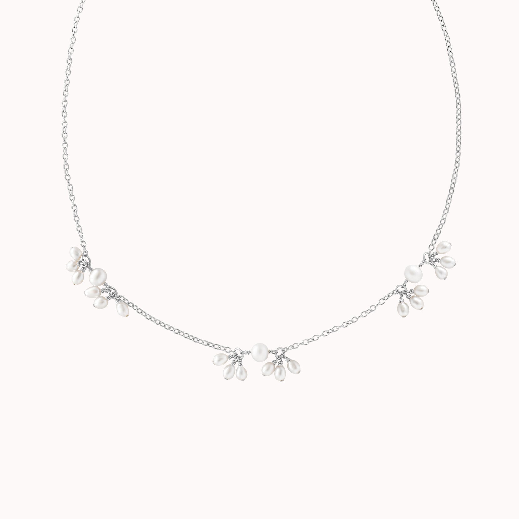 Collar de flor de perla