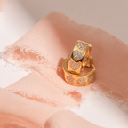 Pendientes de aro con forma de corazón de Chrissy