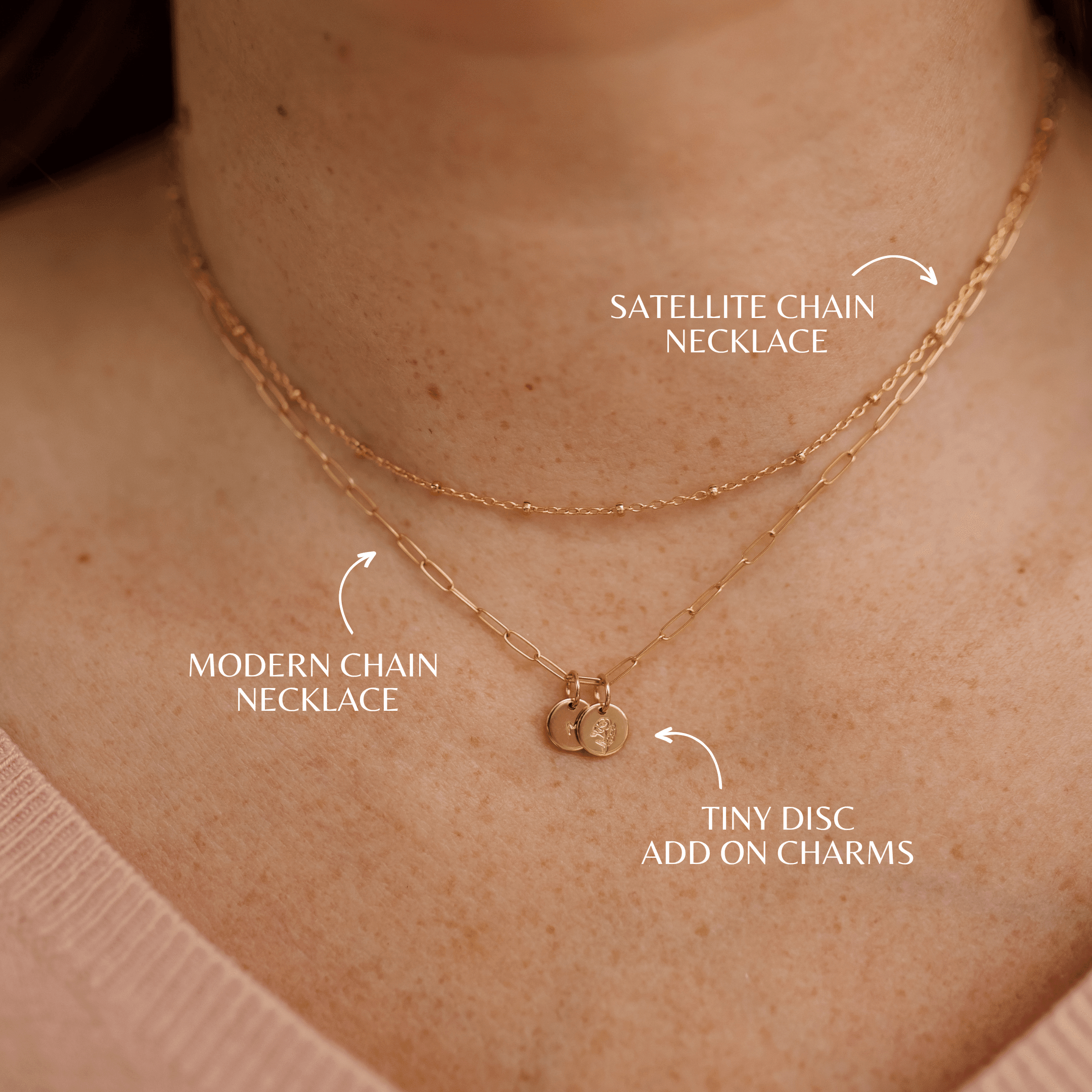 Collar de flor de nacimiento diminuta